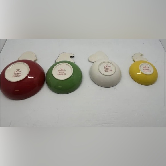 2010 Hallmark Peanuts Nesting Measuring Cups - Picture 3 of 3